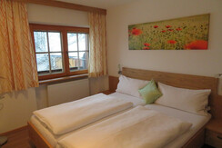 Schlafzimmer FeWo2