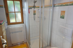 Haus Thomas_Alpbach_Ferienwohnung 1_Badezimmer (2)