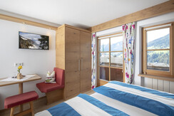 Haus Thomas_Alpbach_Zimmer 2_Schlafzimmer