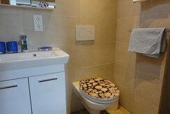 Haus Thomas_Alpbach_Zimmer 2_Badezimmer