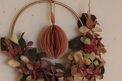 Wir dekorieren passend zur Jahreszeit.