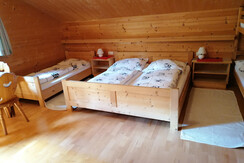 Hausbergerhof_Brixlegg_Alpbachtal_Vierbettzimmer (