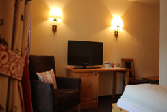 Einzelzimmer Zirbenholz-1