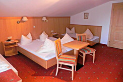 Sonnhof-Dreibettzimmer