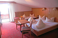 Sonnhof-Dreibettzimmer