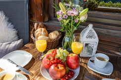 Landhaus_Alpbach_08_2023_Balkon_Detail