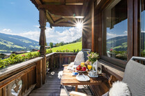 Landhaus_Alpbach_08_2023_Balkon_Aussicht