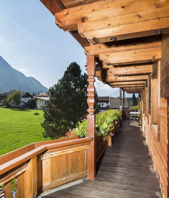 Ausblick vom Balkon auf den Reither Kogel | © Landhaus Greil