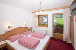 Reither-Kogel-Appartement_Schlafzimmer-1_Landhaus-