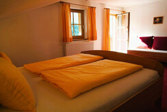 Lederers Zuhaus Apartment Hösl (Top 1) bedroom 1