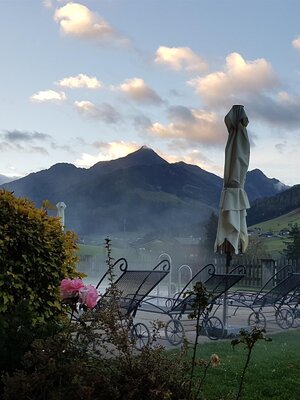 Alpbacherhof Poolstimmung am Morgen | © Alpbacherhof