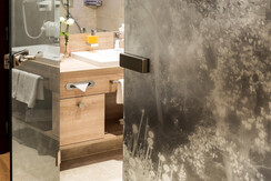 Double Room Alpin_bath