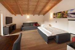natural__deluxe_apartment_alpbach_wohnzimmer