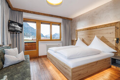 Alpina_2026_HR-14-2-8