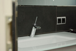 Ferienwohnung_Kramsach_Alpachtal_Waschtisch