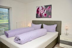 Ferienwohnung_Kramsach_ Alpachtal_Schlafzimmer