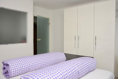 Ferienwohnung_Kramsach_ Alpachtal_Schlafzimmer