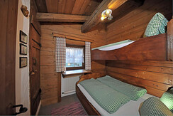 Knappenhaus hinten Schlafzimmer 2