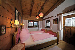 Knappenhaus vorne Schlafzimmer 2