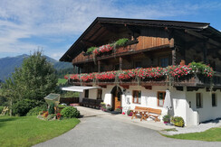 Riedhof_Brandenberg_Alpbachtal_Aussenansicht