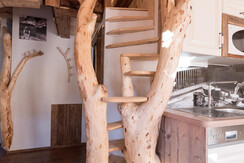 Zirbenchalet_Wohnraum_ Zirbenholz_ Alpbach