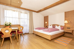 Wohn/Schlafraum_Fewo 6_Alpbachtal_Tramberger