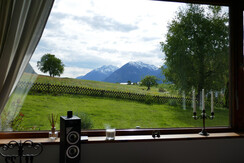 Panoramafenster im Wohnzimmer