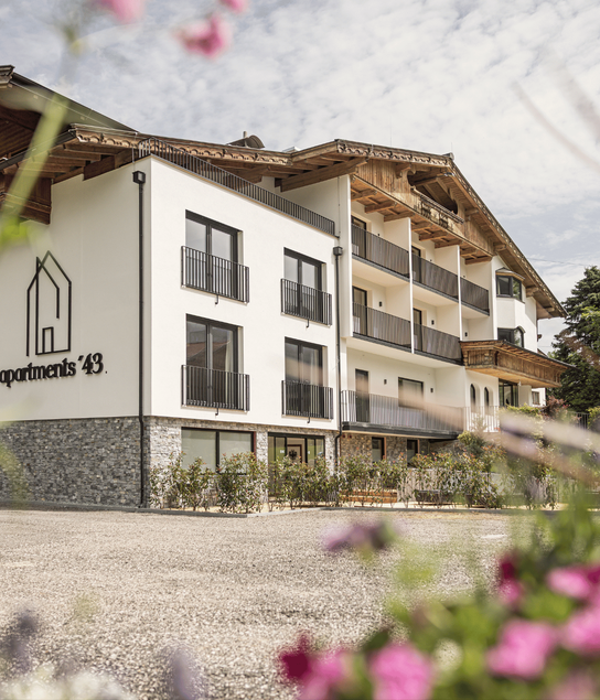 apartments-43-reith-im-alpbachtal-hausansicht (1)