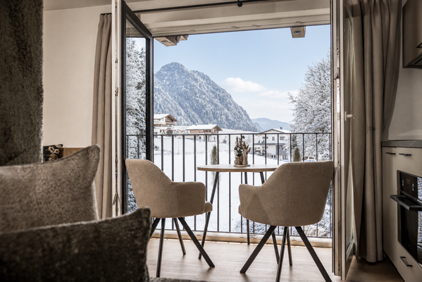 Studio mit Winterausblick